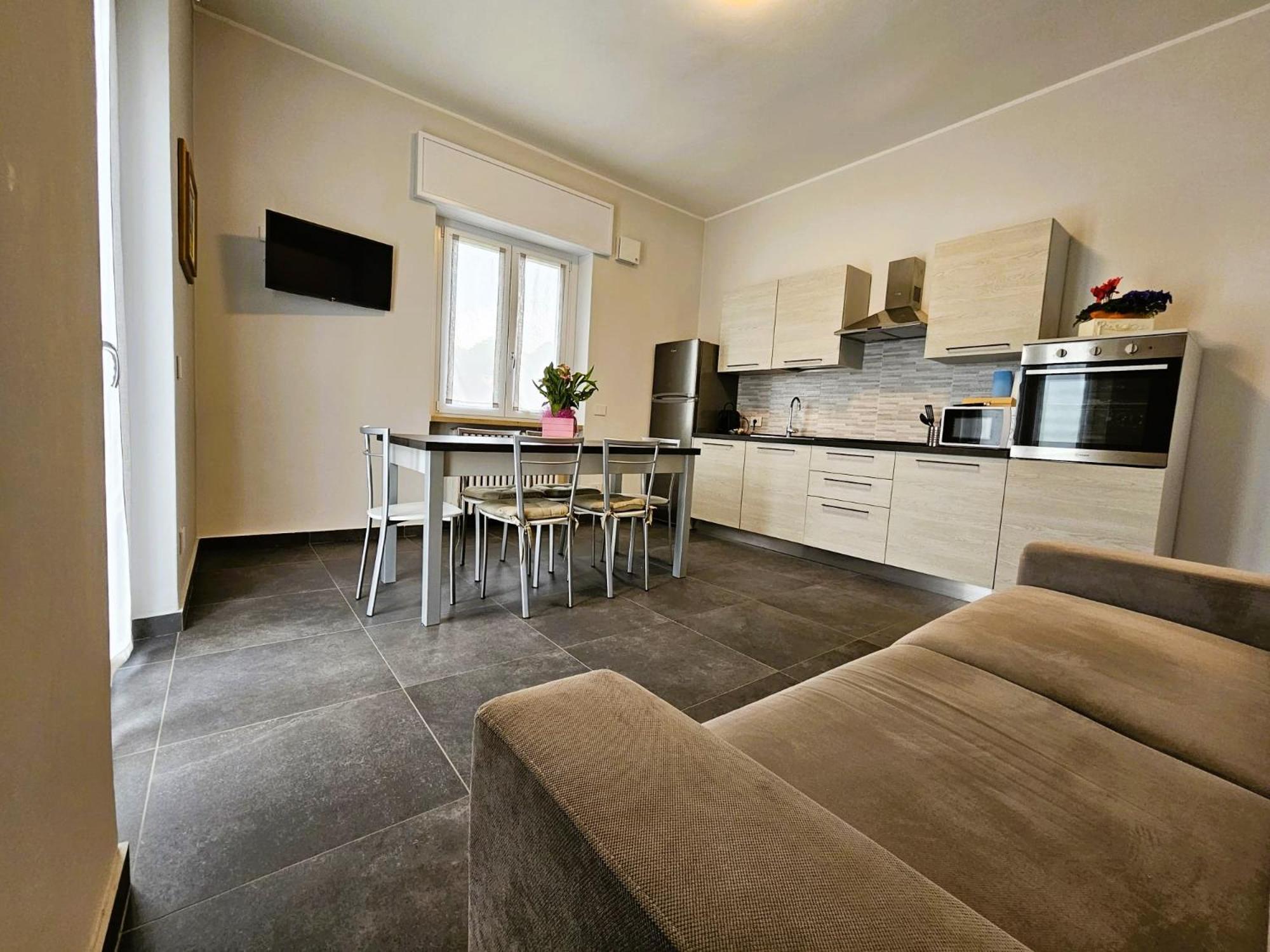 פאסטרנגו Via Brennero 5 Apartments מראה חיצוני תמונה